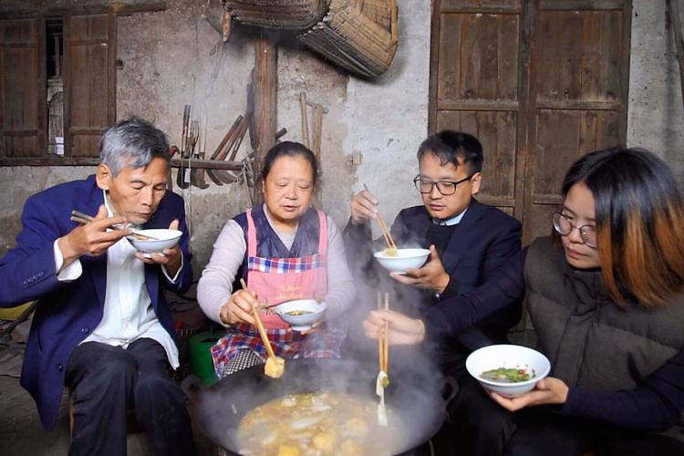 农村家常吃饭视频