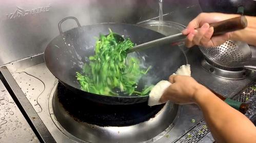 上海农村烧蔬菜视频的相关图片